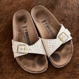 Birkenstock Madrid 38 white mermaid iridescent sandal